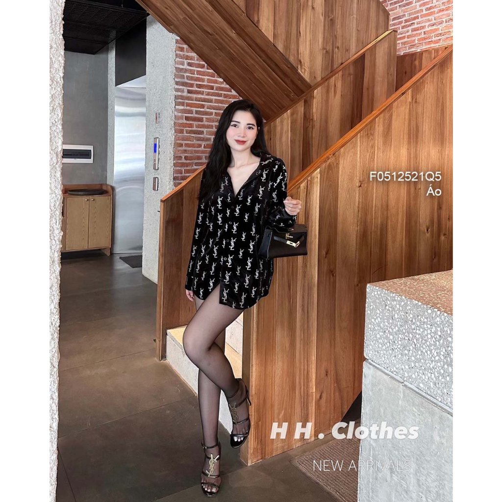 Áo sơ mi nhung đen họa tiết chữ yslv tay dài hàng đẹp!