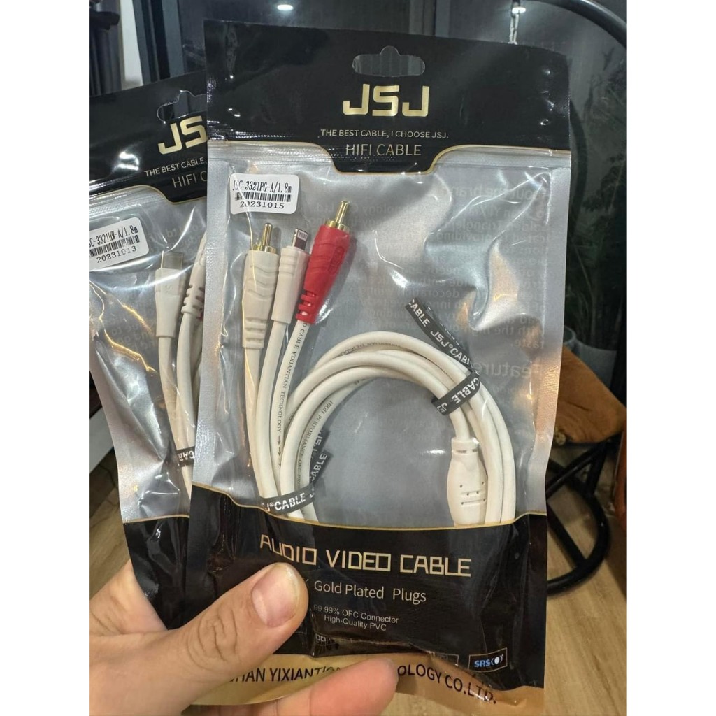 Dây cáp âm thanh từ iPhone ra loa / Cáp lighting ra AV  - Dây TyeC ra loa