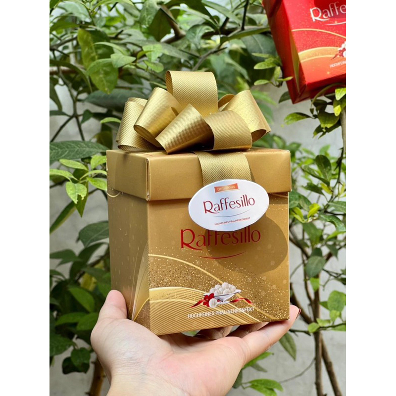 Kẹo Raffesilo Socola bọc dừa Hộp Nơ Đỏ 300g