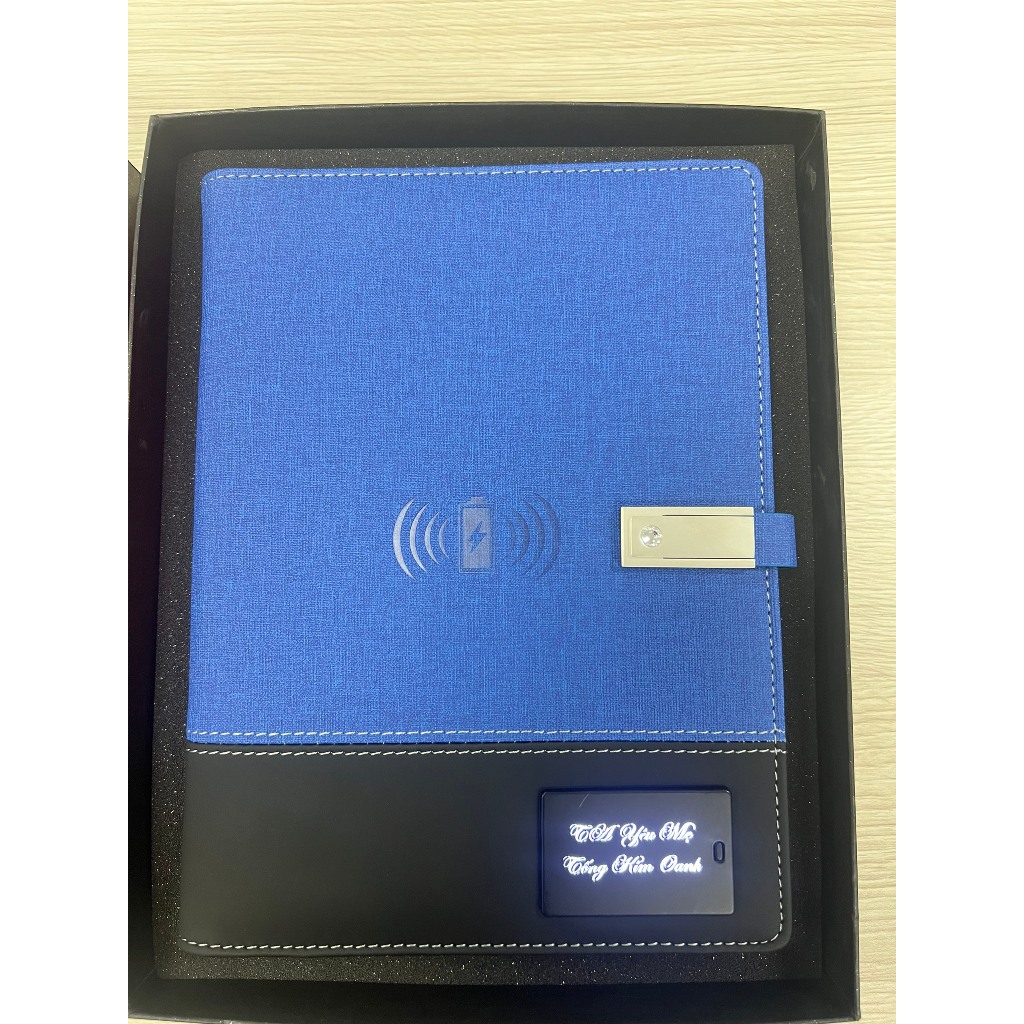 Sổ Sạc Pin Đa Năng In Logo Theo Yêu Cầu