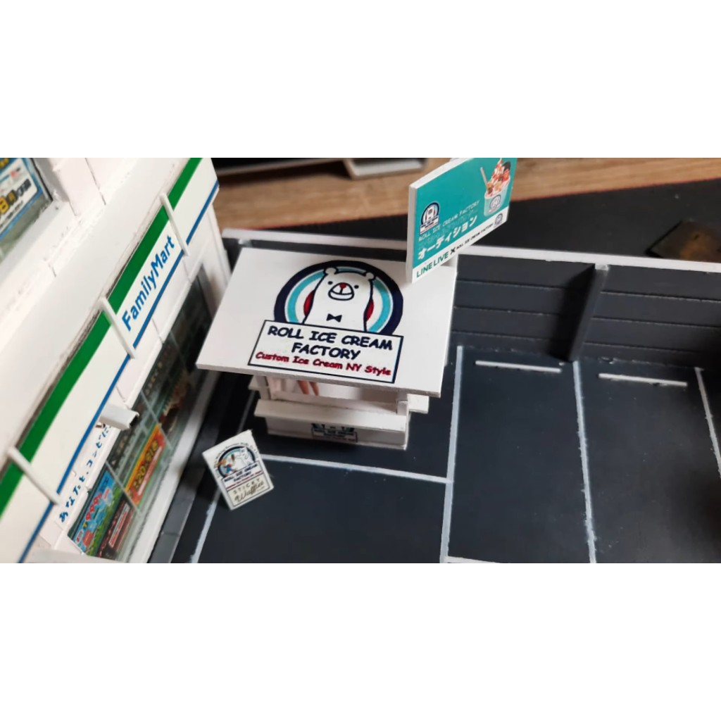 Bộ sa bàn cho xe mô hình 1/64 Familymart