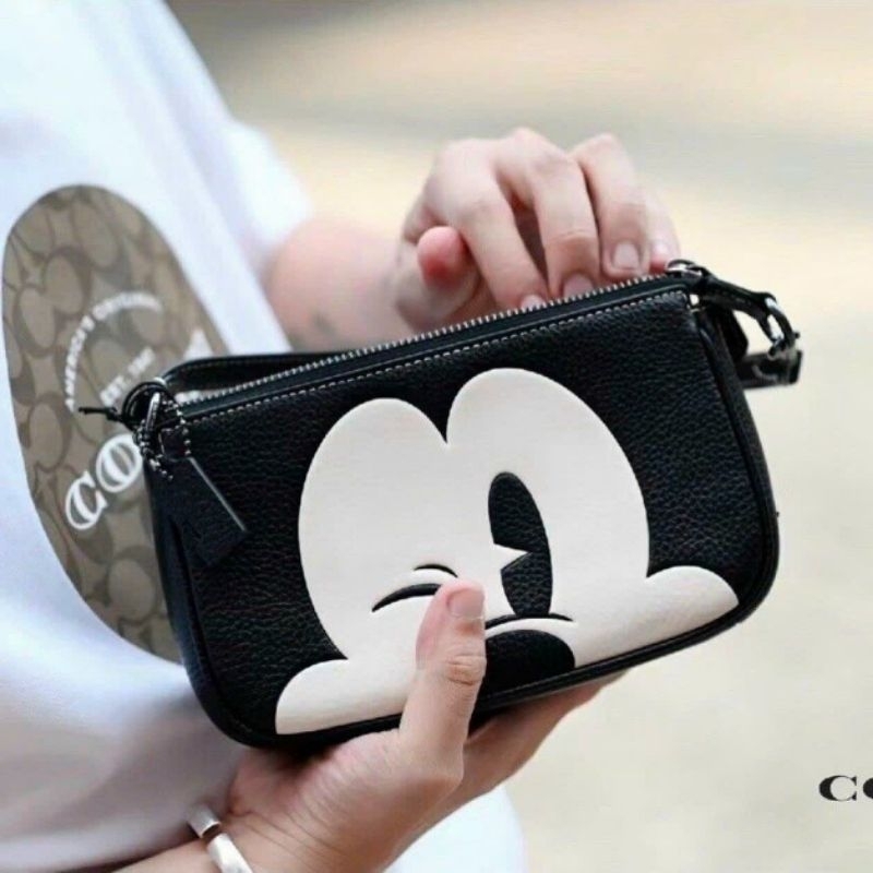 Túi xách c0ach nolita 19 họa tiết siêu xinh