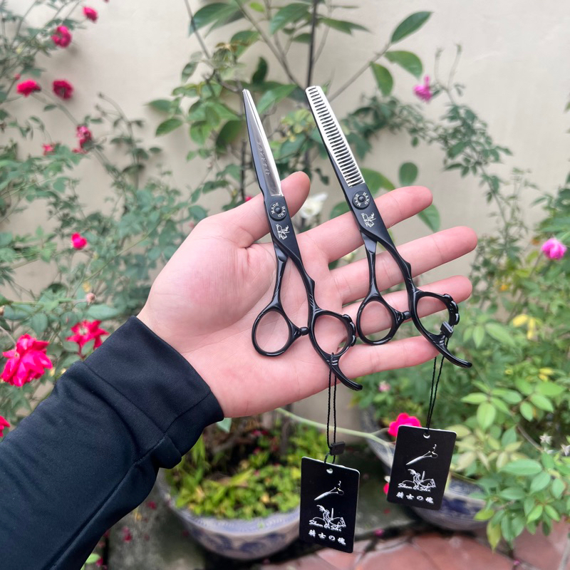 Kéo cắt tóc chiến binh chính hãng size 6.0 màu đen bảo hành 6 tháng