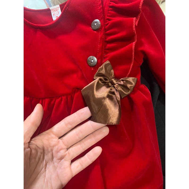 Váy nhung đỏ 3 CÚC mã 53067