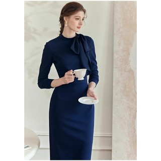 Váy công sở cổ tròn tay dài đính nơ cổ xanh đen trơn