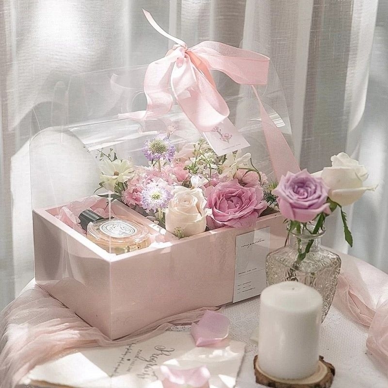 Hộp Mica đựng Hoa và Bánh với đủ loại đế Thấp, Cao, To.