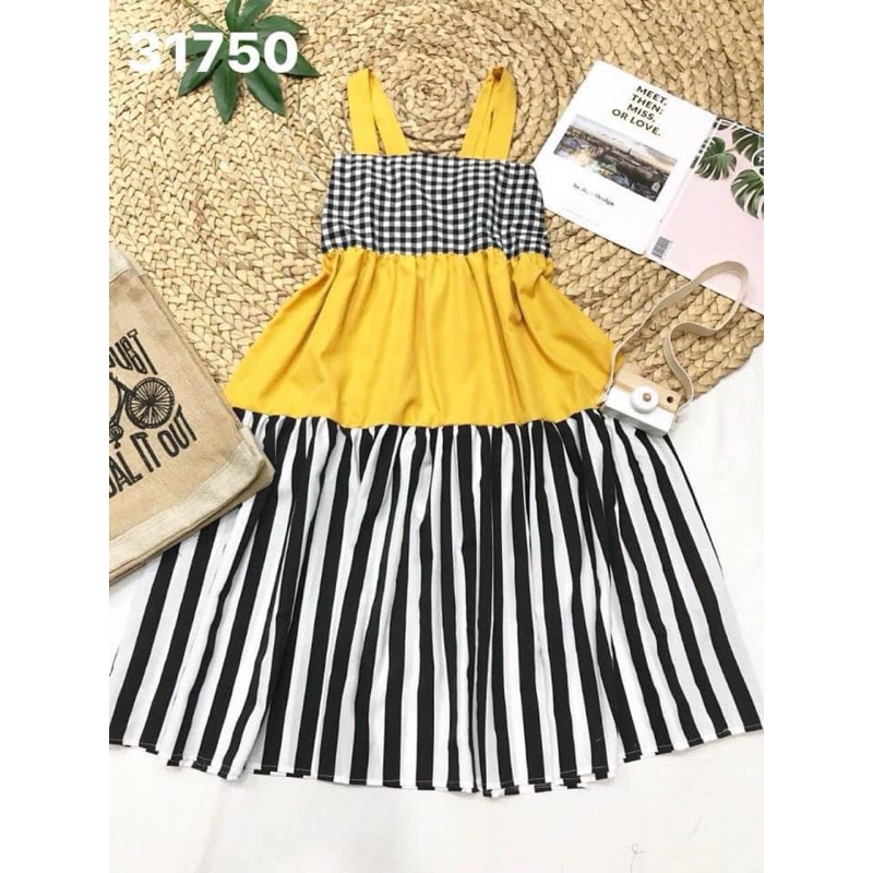 MM2818 Váy sọc caro phối đen vàng