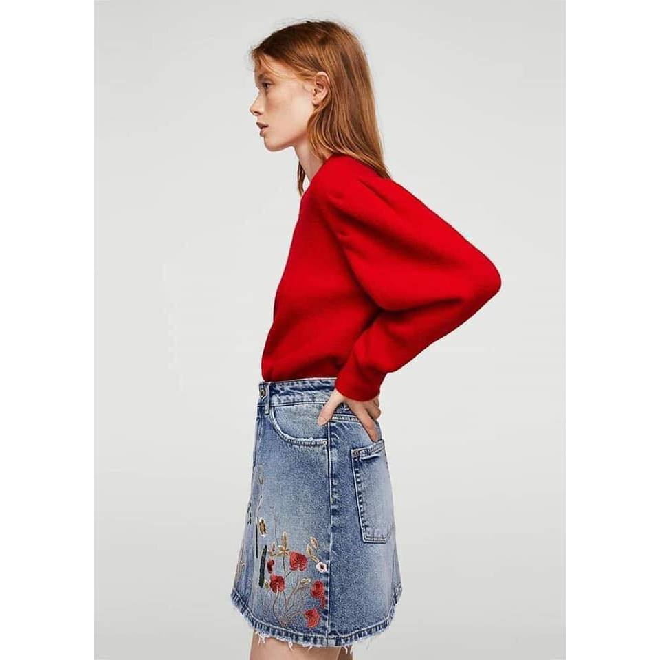 Chân váy jean thêu hoa