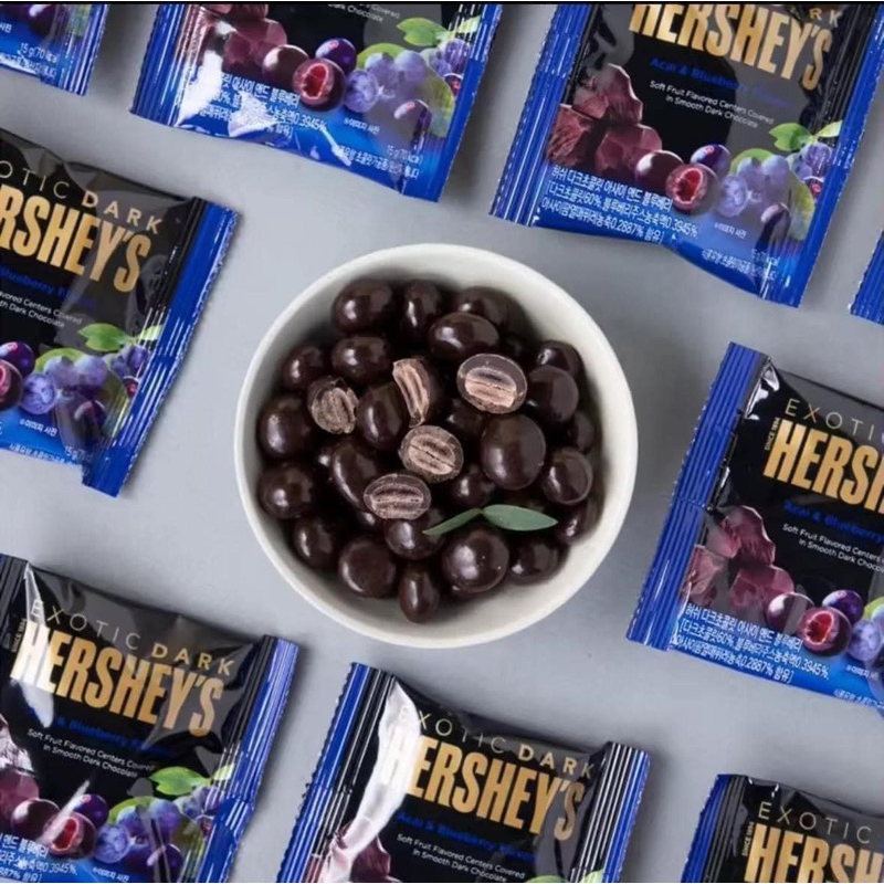 SOCOLA ĐEN BỌC VIỆT QUẤT, LỰU ĐỎ HERSHEY’S