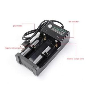 Hà Nội IKUN Sạc Pin 18650 Cao Cấp ( Có Đèn Báo Khi Sạc Đầy )