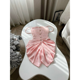 Váy body ống phi lụa kết đá xinh sang 🥂