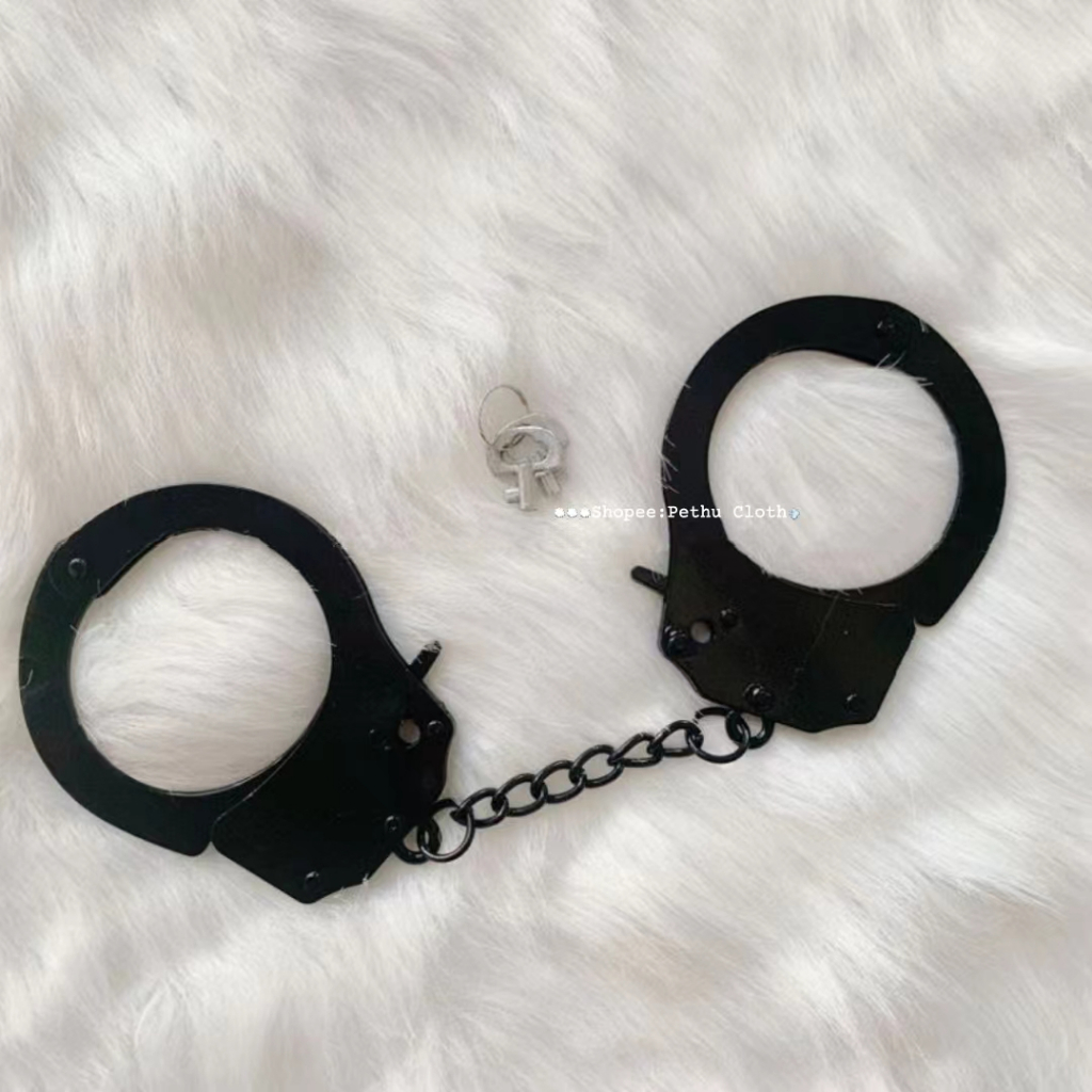 ( Q1,HCM）Vòng tay dây phong cách punk cá tính sang trọng dành cho nam và nữ--Blackmetal