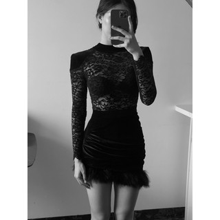 PHOEBE - Váy nhung ren phối lông đà điểu Phoebe
