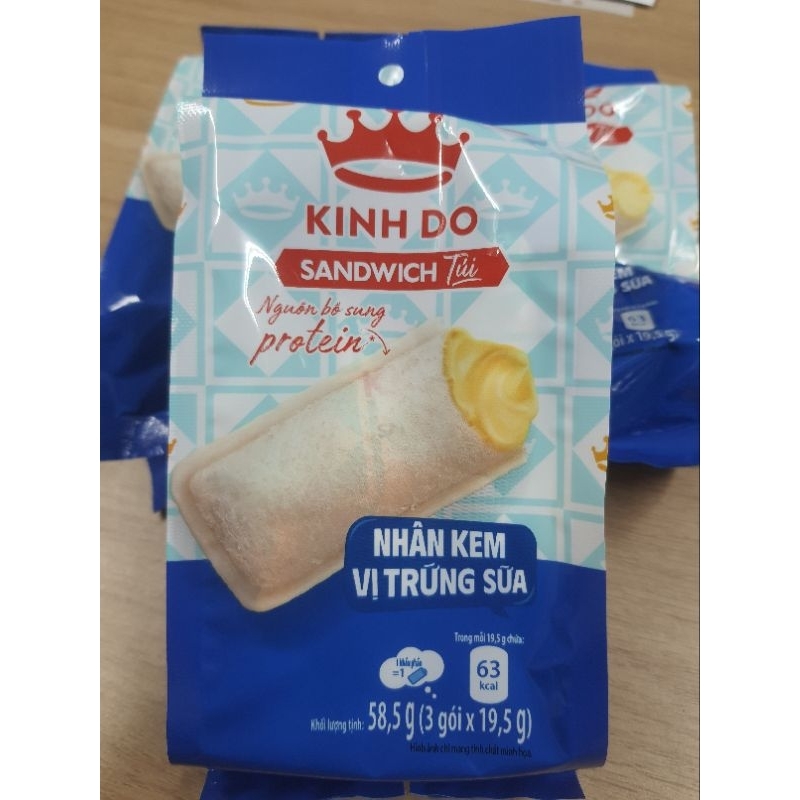 Bánh Sandwich Nhân Kem Trứng Sữa Kinh Đô gói 59.5gam