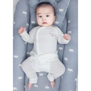 Bộ quần áo dài tay cài lệch vân Luxry vải sợi tre cao cấp cho bé trai, bé gái từ sơ sinh đến 18 tháng