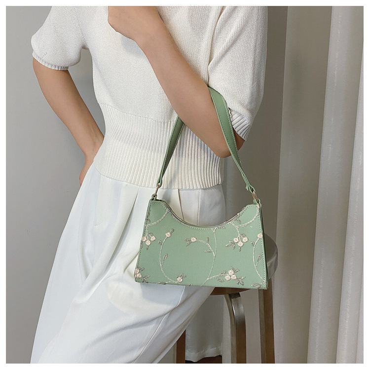 Túi Xách Nữ, Túi Kẹp Nách Họa Tiết Hoa Thêu Tay Đơn Giản Sang Trọng - BAG23