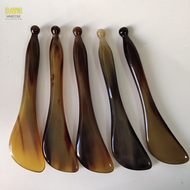 Cây massage sừng bi, kích thước 12 - 13,5cm, độ dày 2,6 - 9mm, màu sắc trắng lưa giảm quầng thâm bọng mắt, giảm sưng