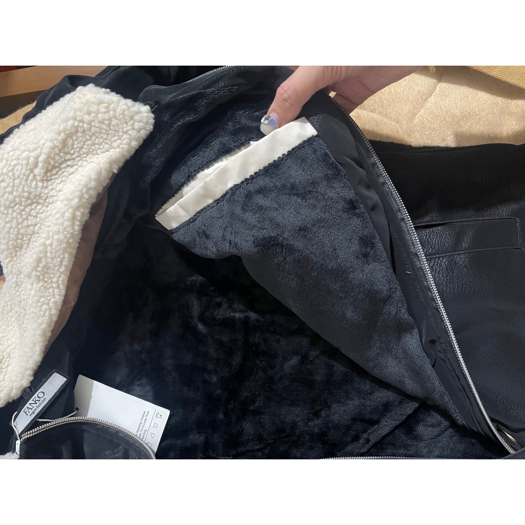 Áo Khoác Da Nhung Nam - Tay Thêu- Lót Lông