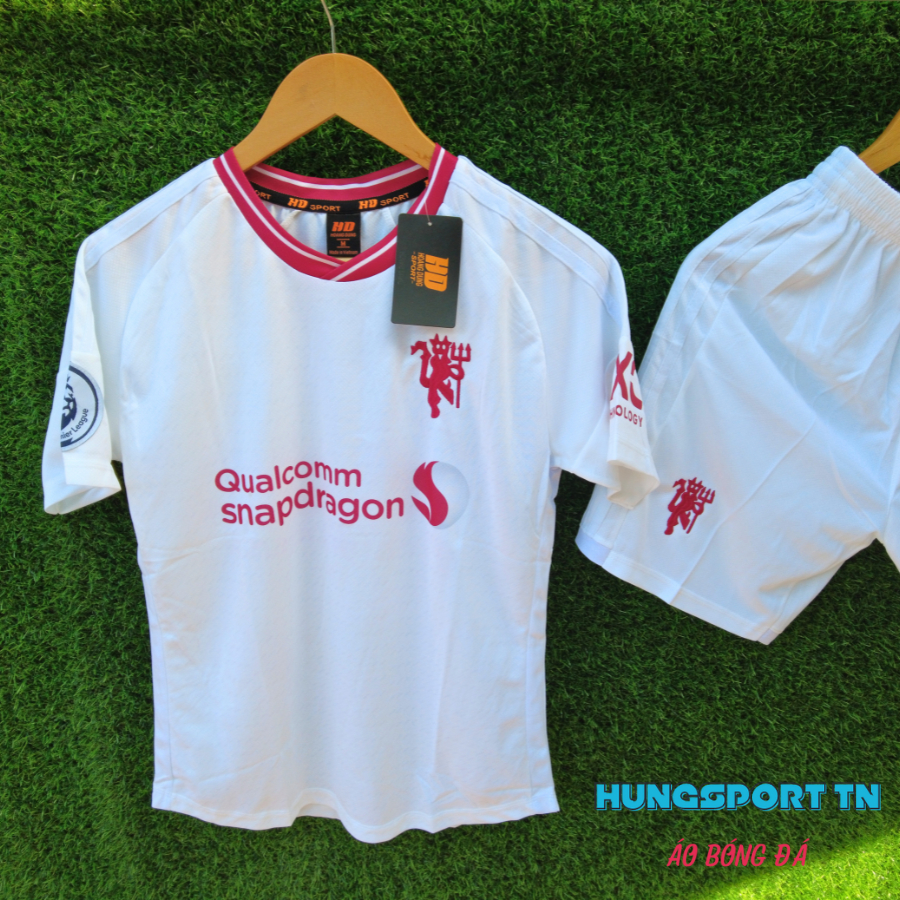 MU trắng thun mè, áo đá banh in tên số theo yêu cầu