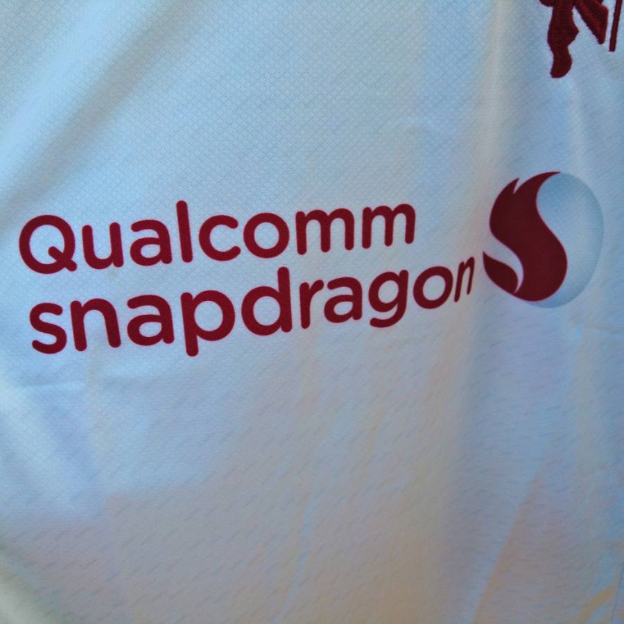 MU trắng thun mè, áo đá banh in tên số theo yêu cầu