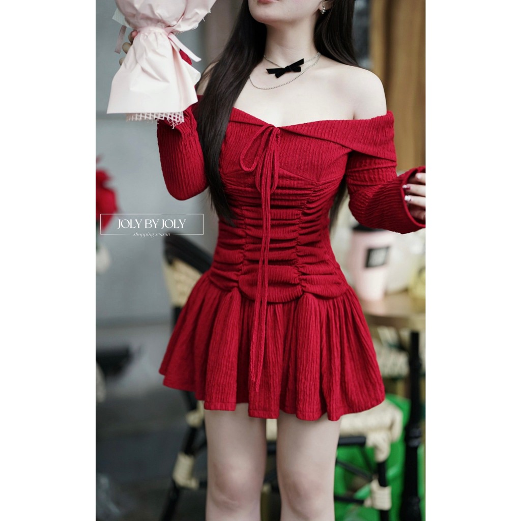 Mery Dress Trễ Vai Quyến Rũ Mùa Noel