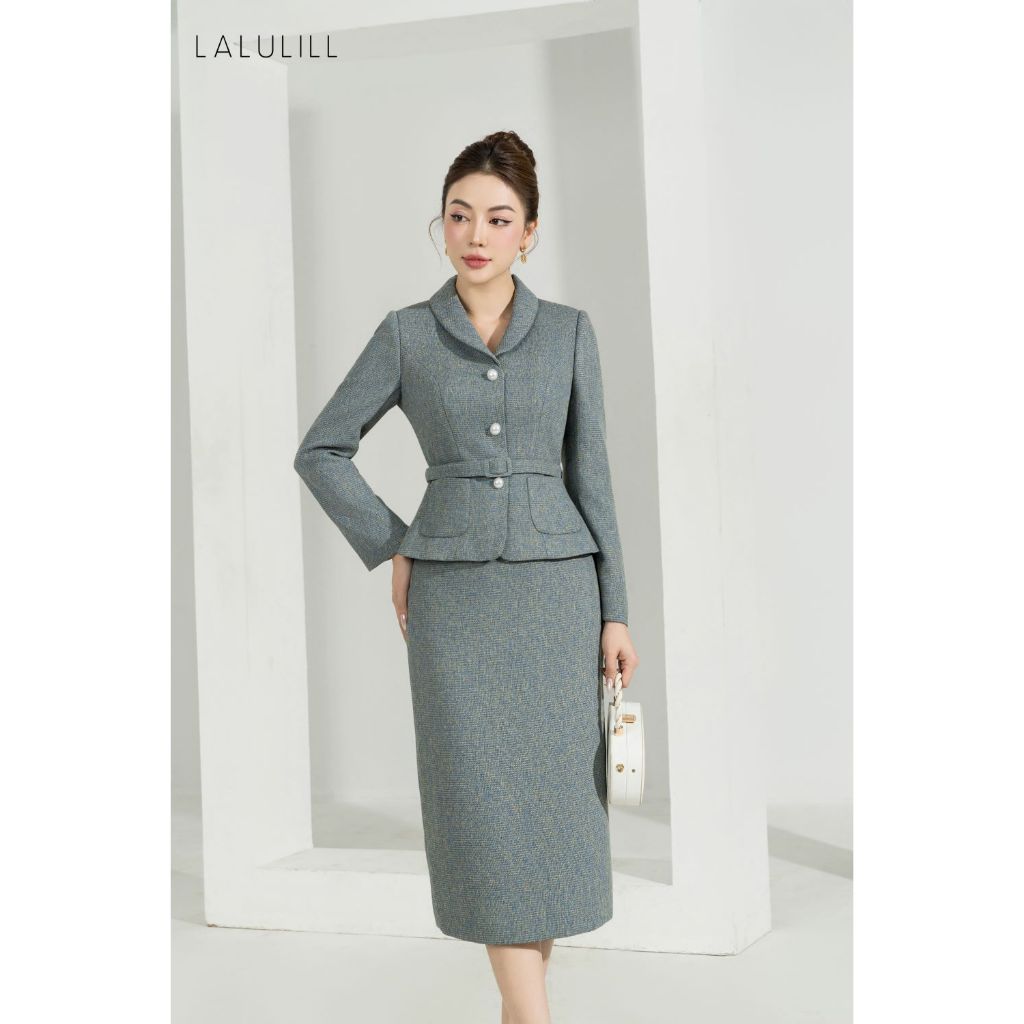 Áo vest dạ tweed LALULILL cổ sam khuy trai xanh phẩy vàng LAV2318804