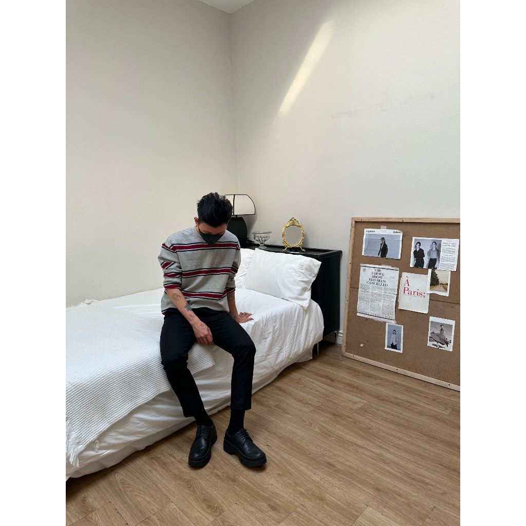 Thun tay dài xám sọc đỏ