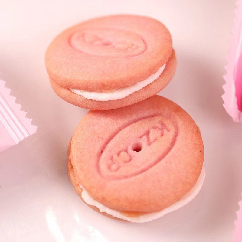 Bánh Quy Marcaron Gấu Dâu Lotso Hộp 50G