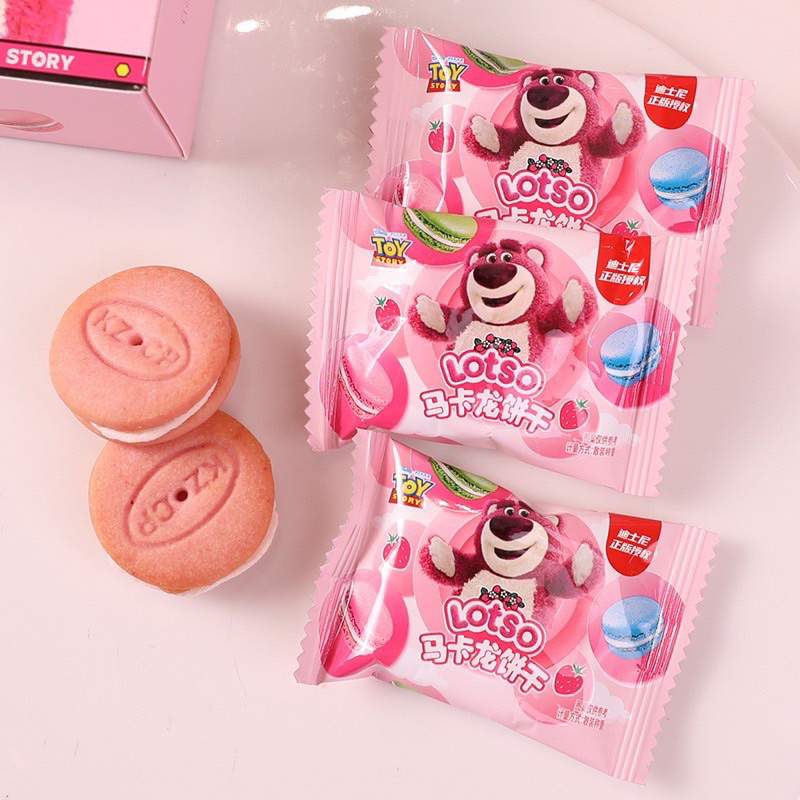 Bánh Quy Marcaron Gấu Dâu Lotso Hộp 50G