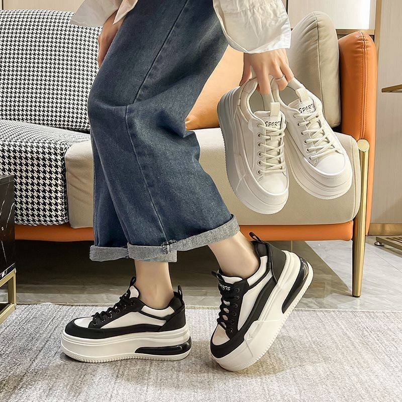 Giày Thể Thao Nữ Mũi Tên G19 Độn Đế Cao Cấp