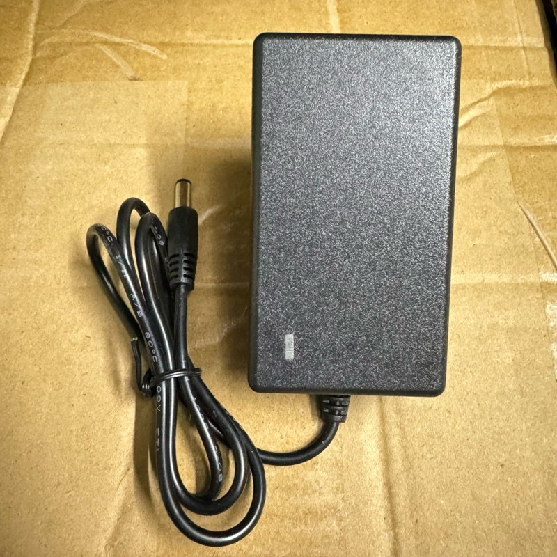 Sạc pin Lion 12.6V, Sạc khoan pin 12.6V