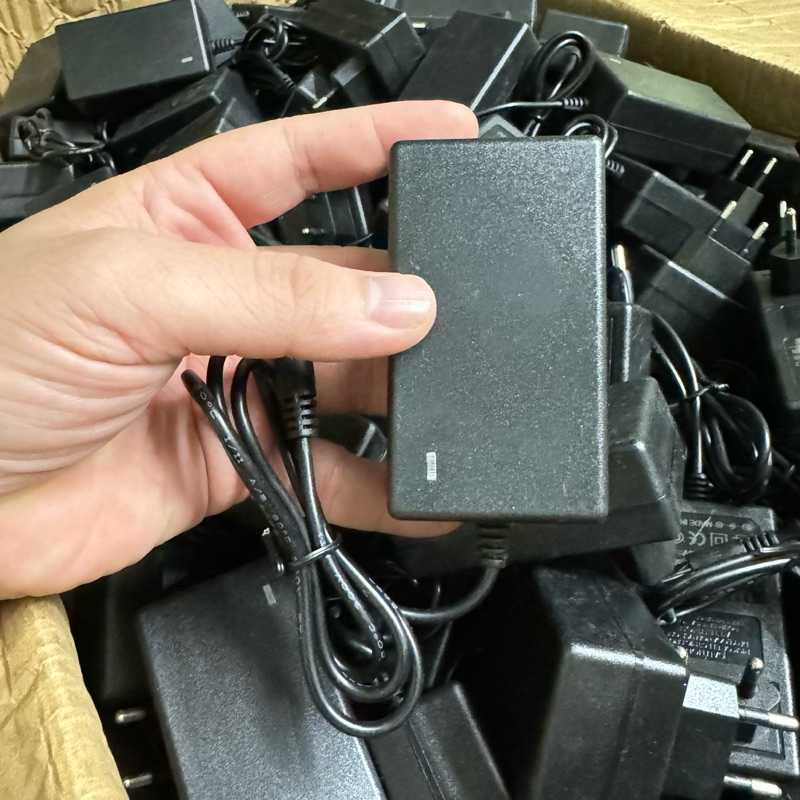Sạc pin Lion 12.6V, Sạc khoan pin 12.6V