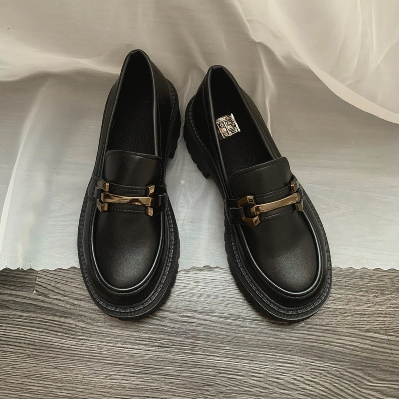 Giày loafer khoá ngang A35