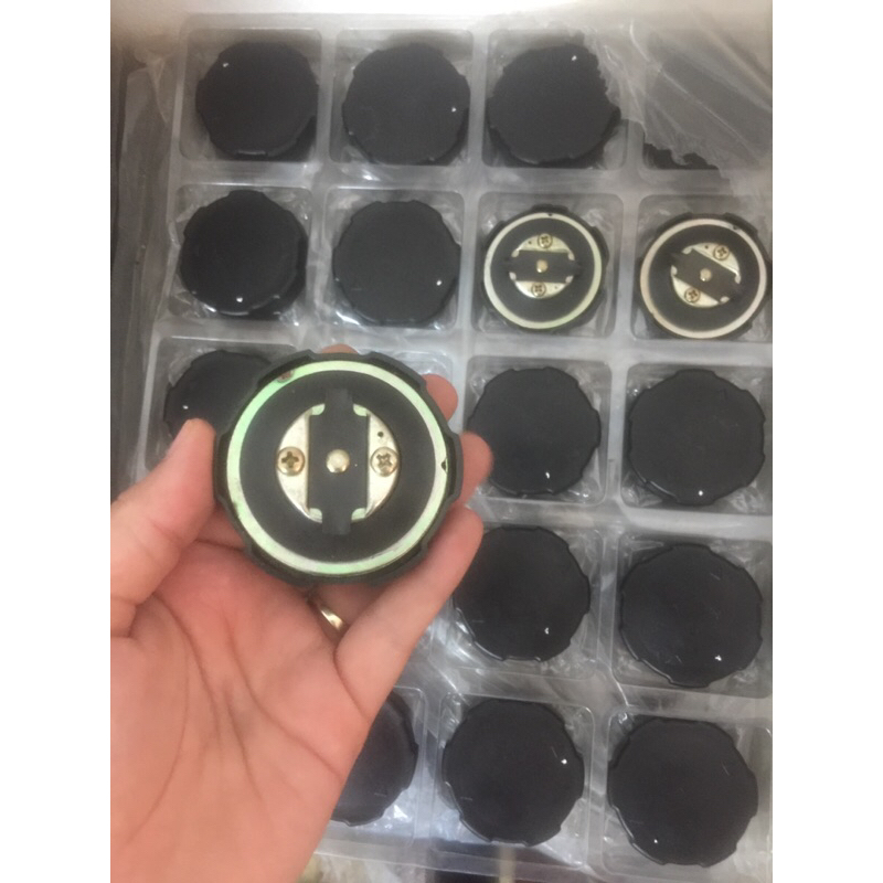 nắp bình xăng xe số SYM