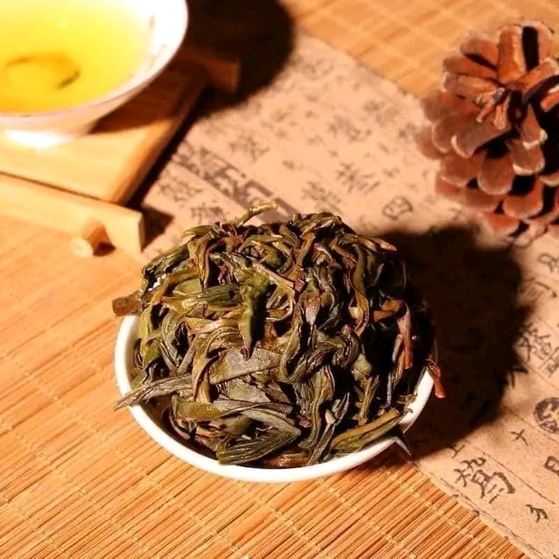 Trà Ô Long ĐƠN TÙNG PHƯỢNG HOÀNG hỗ trợ ngừa lão hoá - Hộp 100g có 20 gói nhỏ