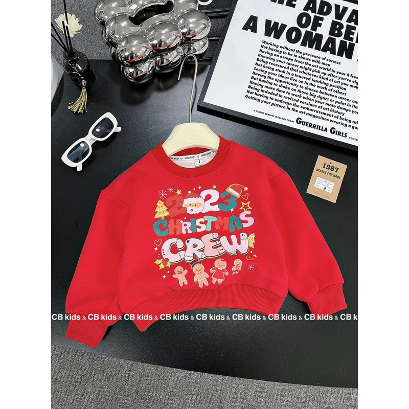 Áo nỉ đỏ Noel cho bé trai và bé gái. Áo giáng sinh 2023 có thể kết hợp với nhiều loại quần, chân váy. Size 10-30kg.