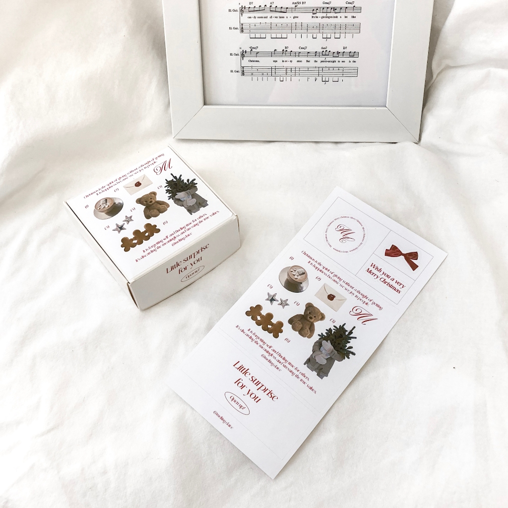 Daice || 'MC' giftbox - hộp quà trang trí size nhỏ và móc khoá quà tặng phiên bản giáng sinh