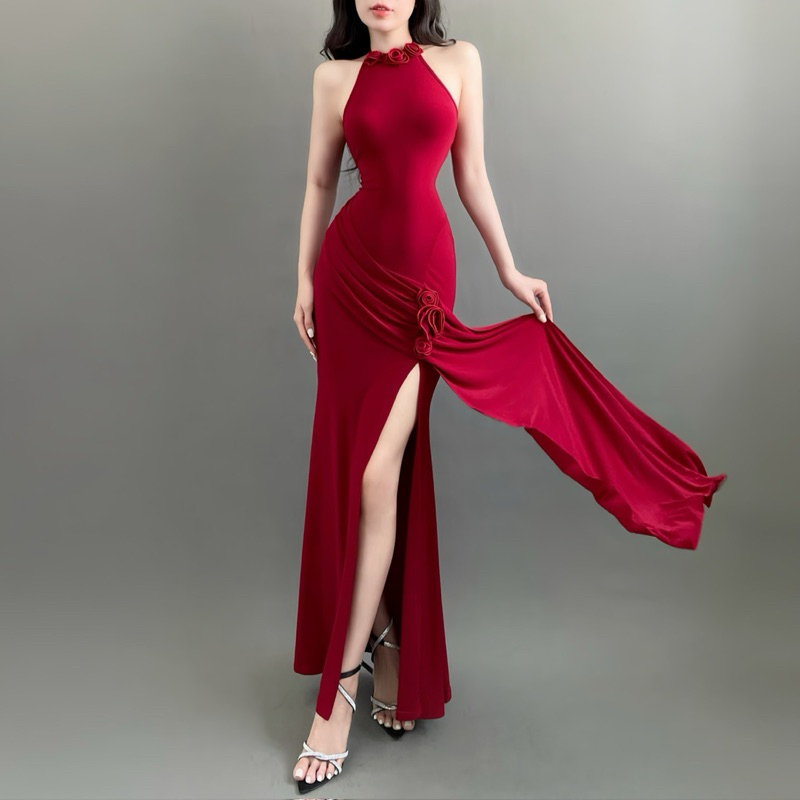 Đầm Maxi Cổ Yếm Đính Hoa Dáng Đuôi Cá Xẻ Đùi Gợi Cảm Ôm Body Sexy
