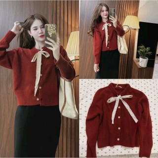 Áo len đỏ cổ tròn nơ ren phong cách tiểu thư
