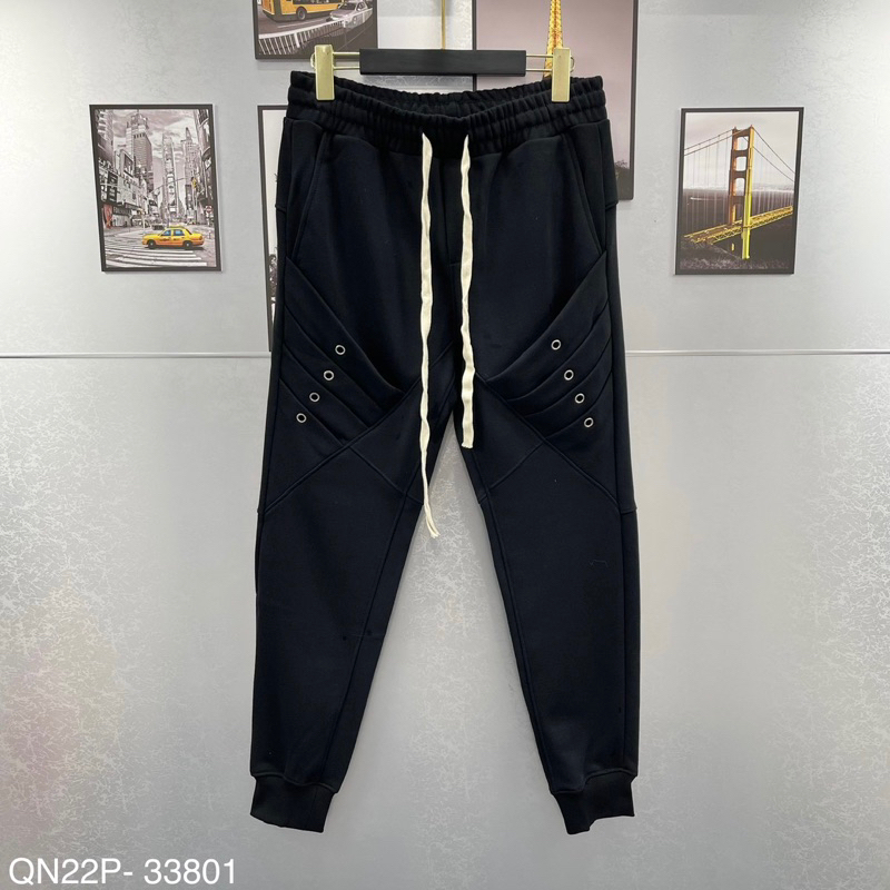 Quần Dài Jogger Nam Obsess Amiri Nỉ Chân Cua Thêu Mang Xếp Li Bấm Lỗ Bạc Phối Nắp Túi Sau Cho Các Boy Phố Đi Chơi