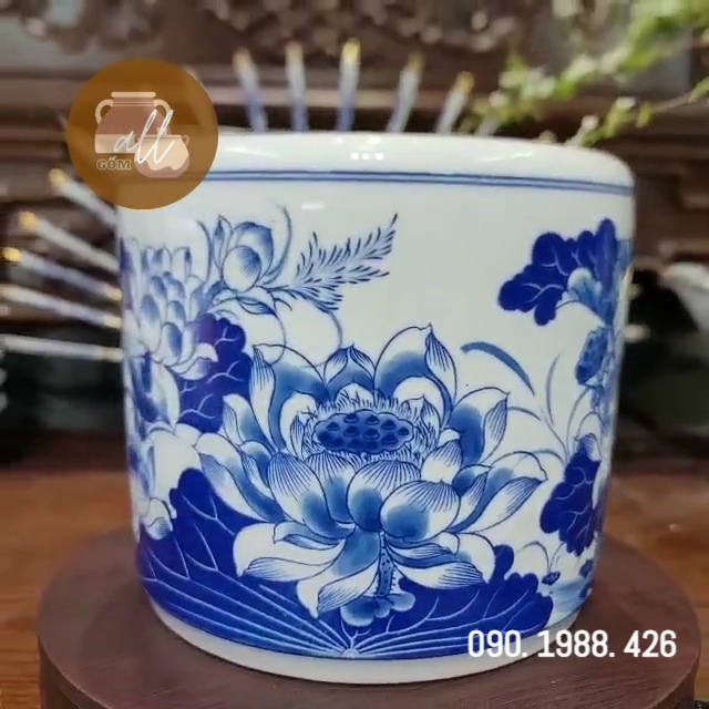 Bát lư hương cắm nhang họa tiết hoa sen men trắng phong thủy thờ cúng gia tiên Bát Tràng