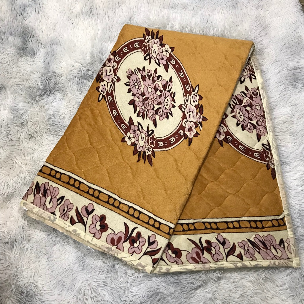 Thảm nỉ nhung, thảm trải giường lông cừu cao cấp 3 lớp trải sàn mùa đông siêu ấm áp.