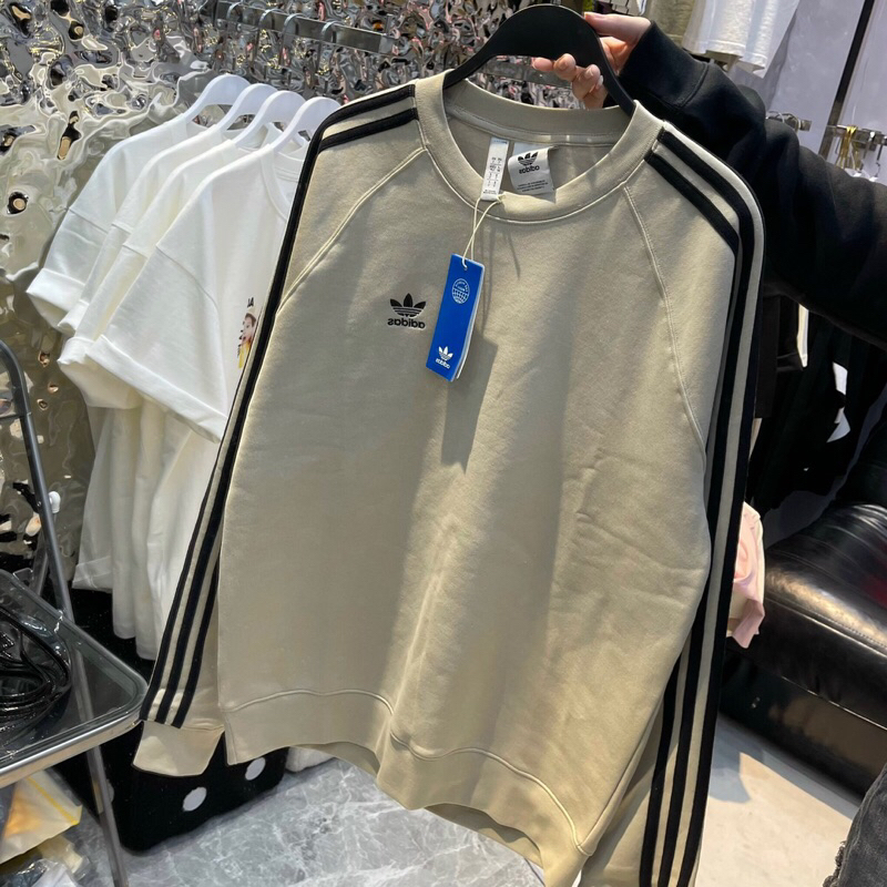 Áo Sweater Adidas