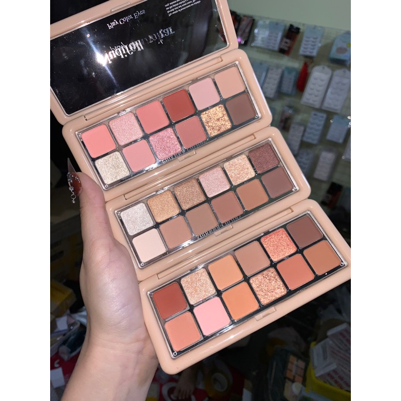 Bảng mắt thái siêu đẹp , siêu bắt phấn.