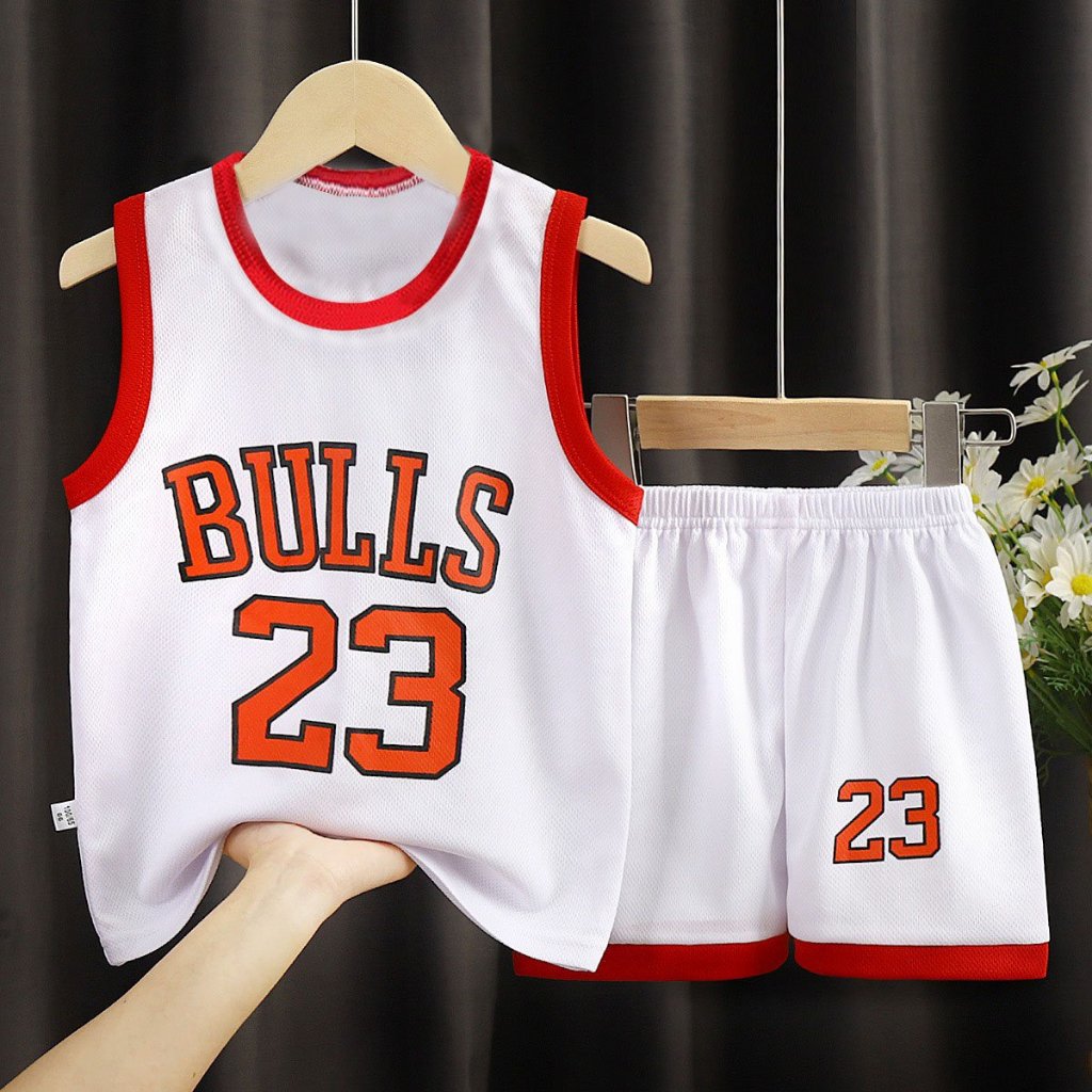 Bộ bé trai chất thể thao cho bé từ 6kg đến 29kg.BDBT42