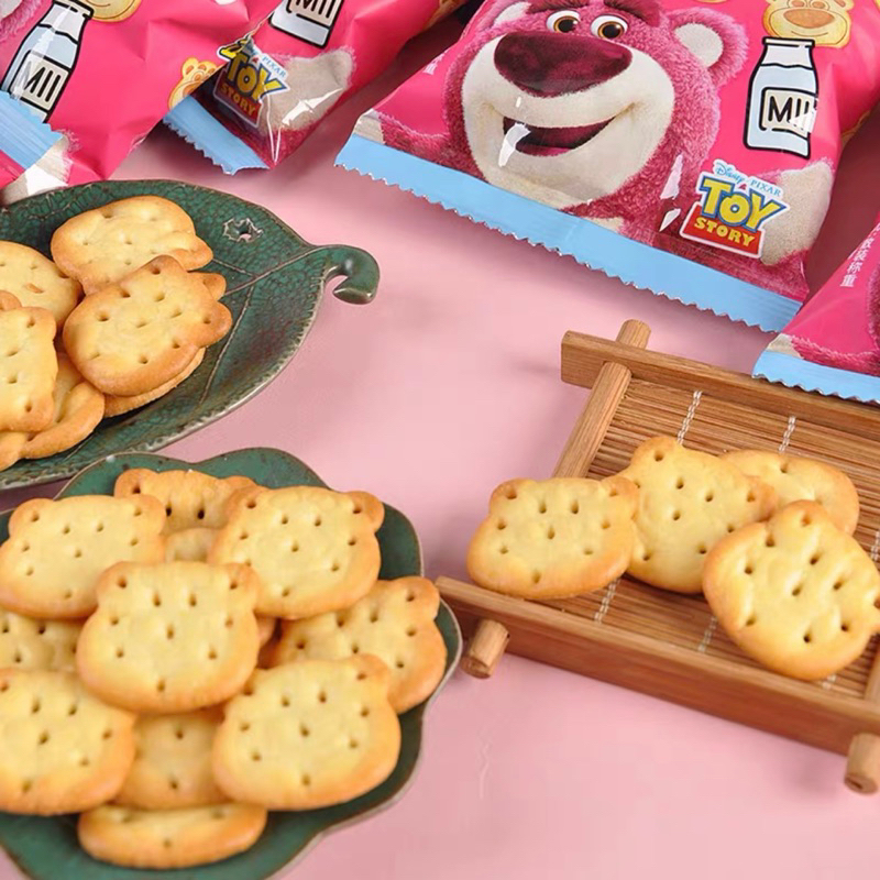 Bánh Quy Sữa Gấu Dâu Lotso Thơm Ngon