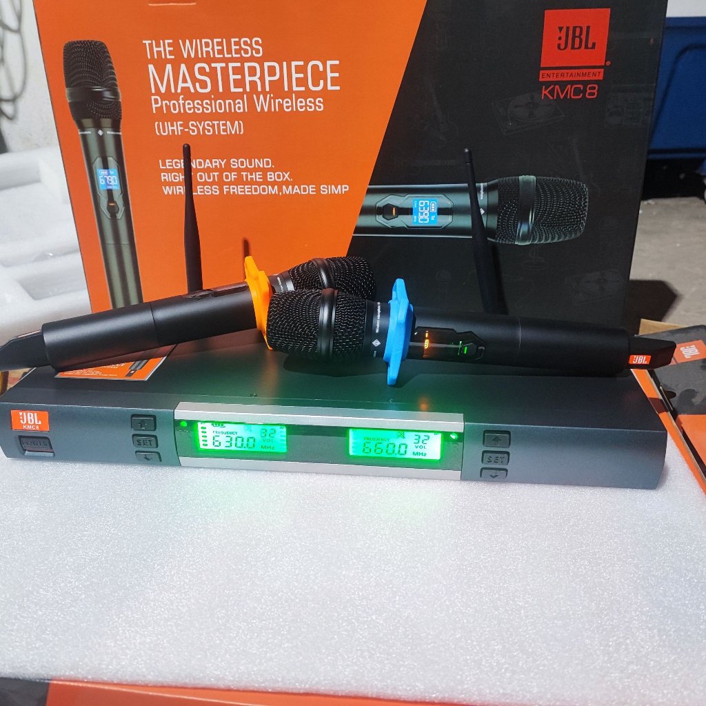 Xả kho lấy tương tác ... mic không dây JBL KMC8 KMC 8 bản đủ chống lăn và phụ kiện tiếng hay giá tốt đang hót trên thị