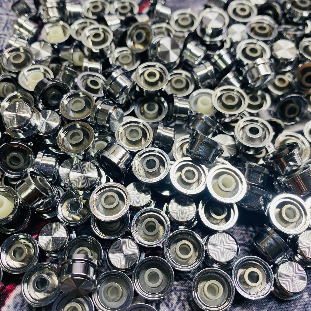 Nút nhấn nhựa vòng tròn đồng tâm, trang trí mặt control Loa