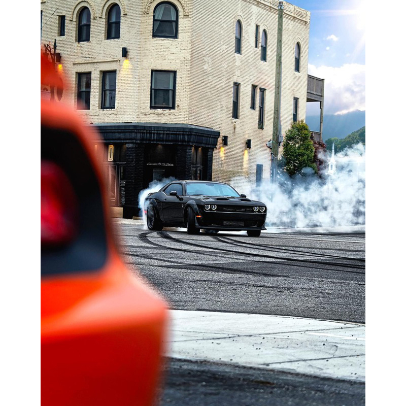 Hot Wheels '18 Dodge Challenger SRT Demon