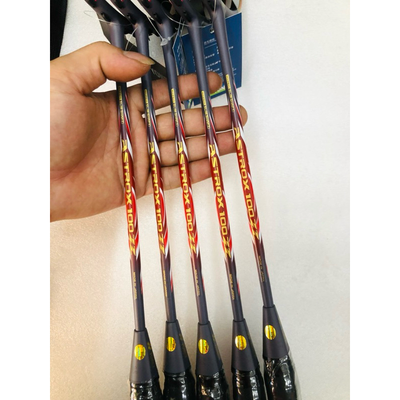 Vợt cầu lông yonex astrox100zz khung carbon siêu nhẹ